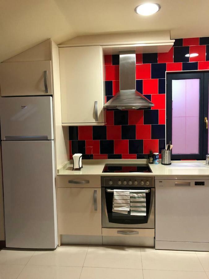 Ferienwohnung Apartamento En Galiana Avilés Exterior foto